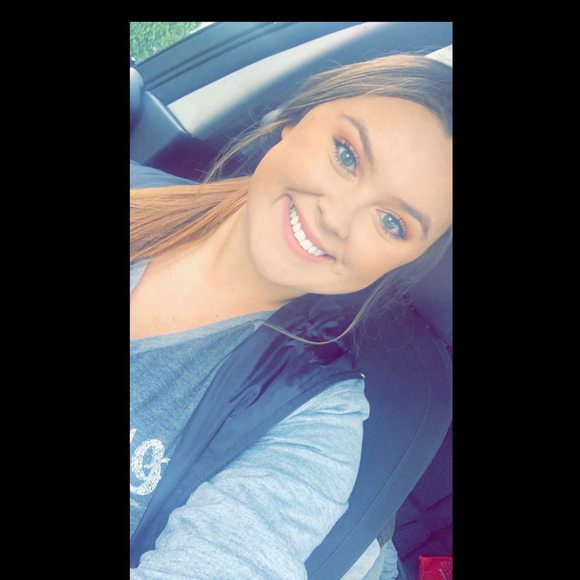 Meet your Posher, Marina - Picture 1 of 1